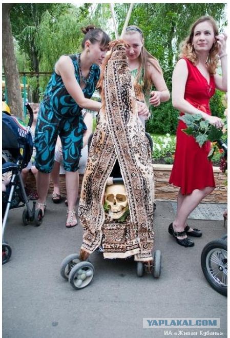 Парад колясок в Краснодаре
