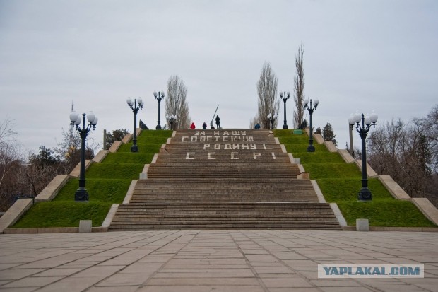 Казаки с флагами в Туапсе
