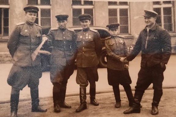 Черно-белые документы войны