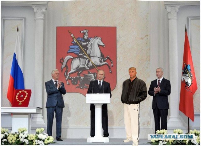 Высшие силы как-бы намекают