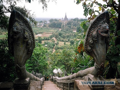 Анкор-Ват, Камбоджа - самый большой храм в мире