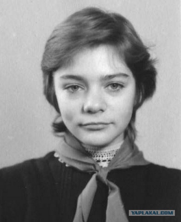 Как сейчас выглядят и чем занимаются секс-символы конца 80-х