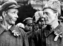 Невеста не явилась на свадьбу и не записала на отца ребенка. Имеет ли она право что-то требовать кроме алиментов?