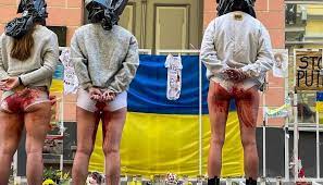 Израильтяне устроили акцию в поддержку РФ у стен генконсульства в Хайфе