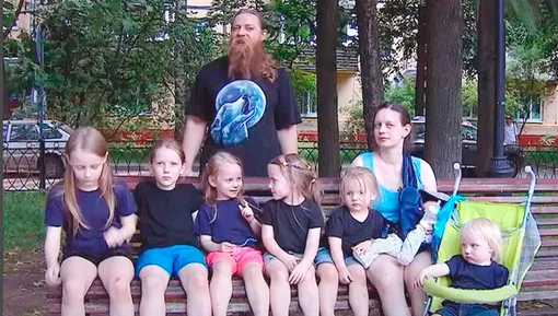 Многодетный отец Евгений Тепляков подал в суд на школу в Зюзино