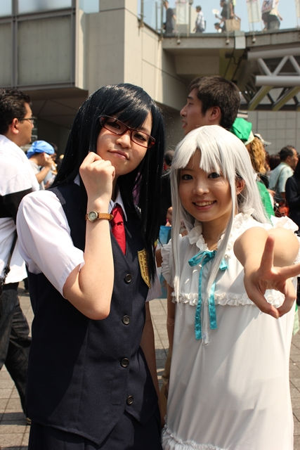 Девчонки с 80 Comiket'a ! (ну и немного парней)