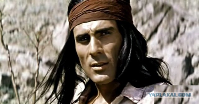 Памятник индейцам в Москве