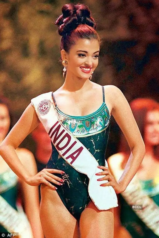 Когда Она подала заявку на конкурс красоты Мисс Индия, больше двадцати девушек забрали свои