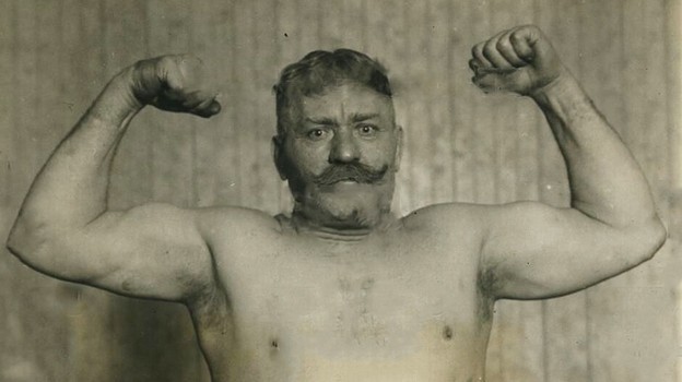 Открыли памятник Поддубному...