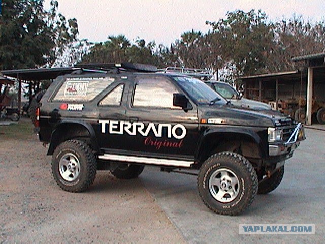Nissan объявил о старте продаж Terrano