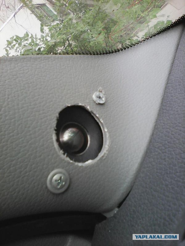 Как владелец Логана автозвук доводил до ума