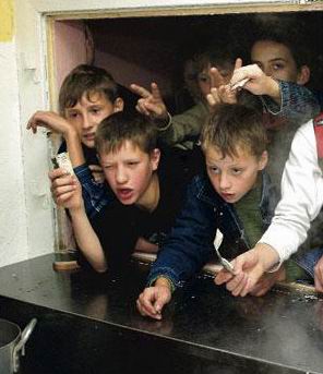 Эй, сюда смотри!