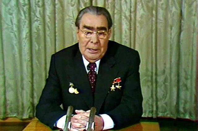 Скоро Новый Год. Но как-то грустно...