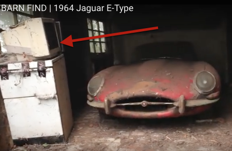 Jaguar E-Type — парковка длиною в 40 лет!