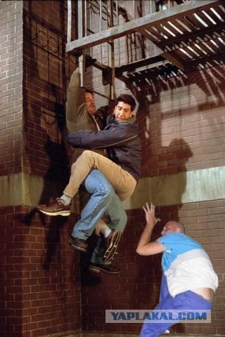 Фотожаба: ...как будто он не пьяный