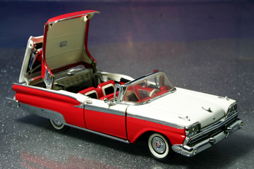 1959 Ford Fairlane 500 Galaxie Skyliner. Автопятница №51