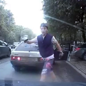 Непонятная автоподстава