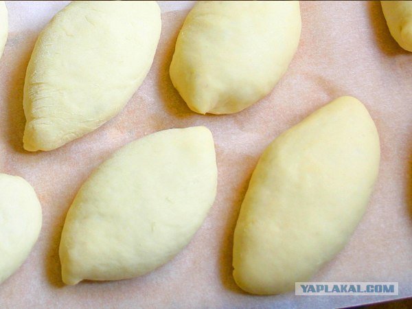 Пирожки жареные с капустой