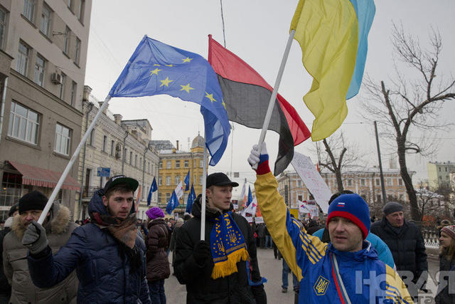 Протестный марш в Москве поддержал Майдан