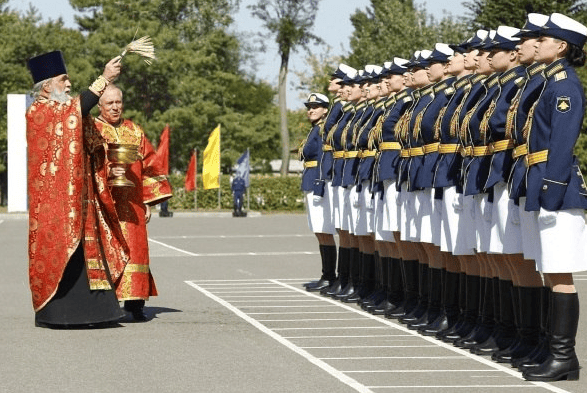 Куда делись девушки — военные пилоты, выпускницы КВВАУЛ