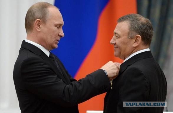 Аркадий Ротенберг объявил себя владельцем дворца в Геленджике
