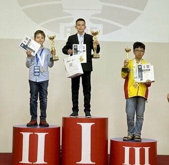 Юный екатеринбуржец Прохор Москвинов стал чемпионом мира по шахматам