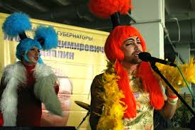 «Я попросил друзей из разных стран прислать фото самой красивой девушки»