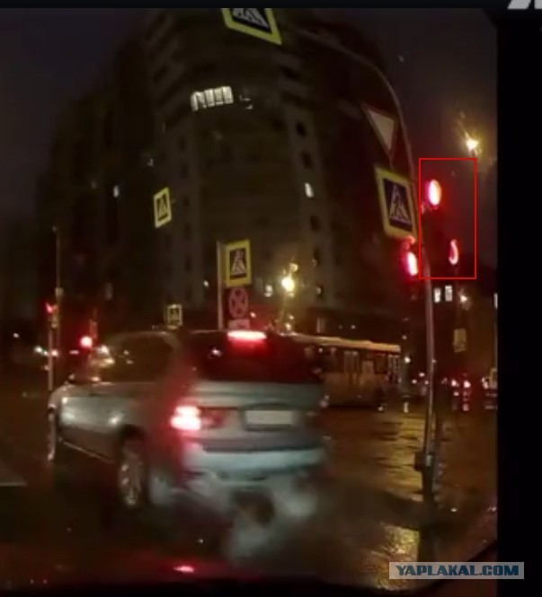 Прямо "неожиданное" ДТП в Петербурге