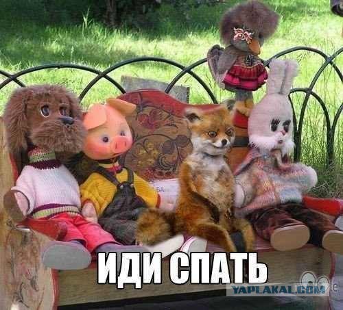 Объехал автобус по встречке, гайцы этого и ждали.