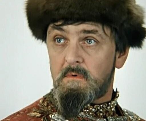 Парфюм не желаете?