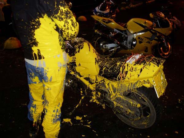 Как легко и не напрягаясь покрасить мотоцикл