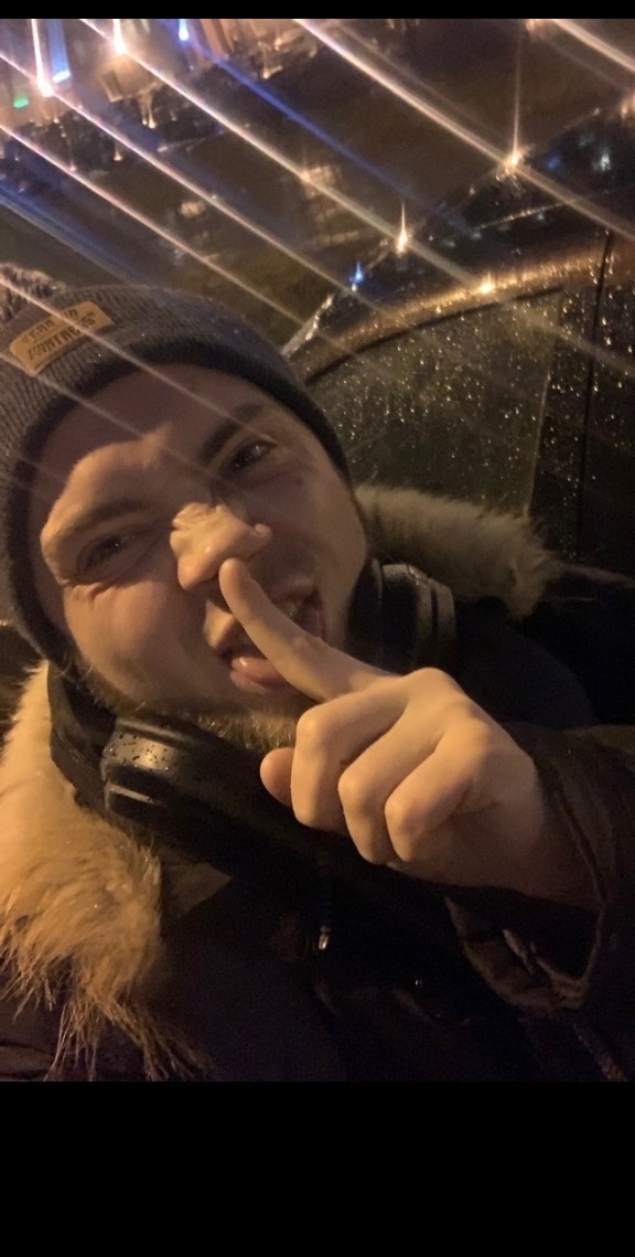 Санкт Петербург. На днях, во одном из многоквартирных домов