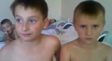 А они, гады, прячут!