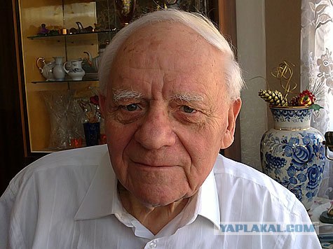 Как позвонить Медведеву и Путину