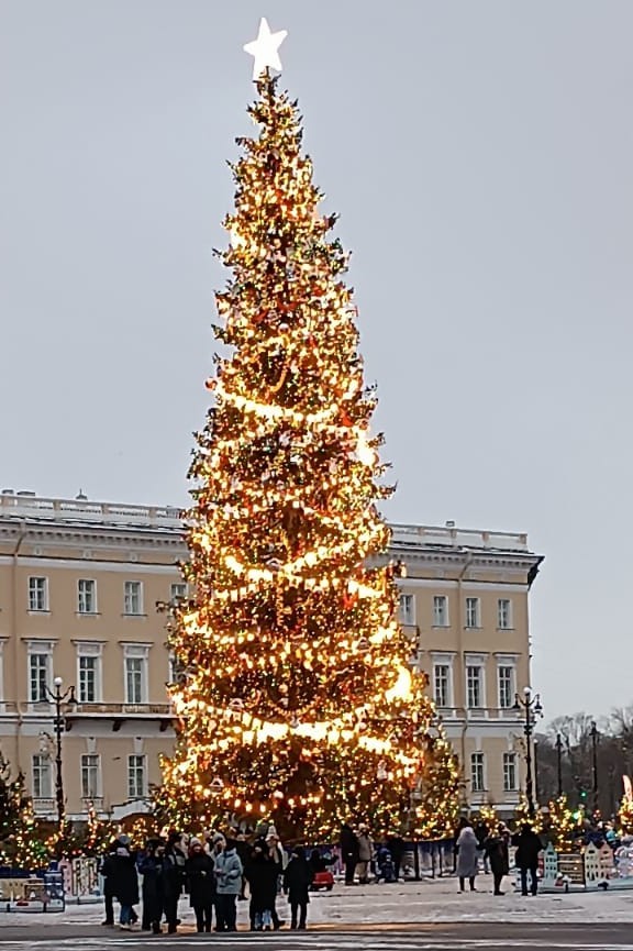С Новым Годом, ЯПлакалъ!