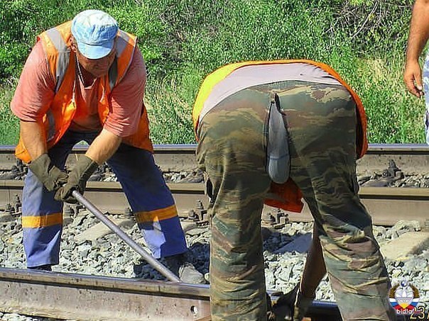 Заглянуть под юбку:цифровая революция идёт вразнос