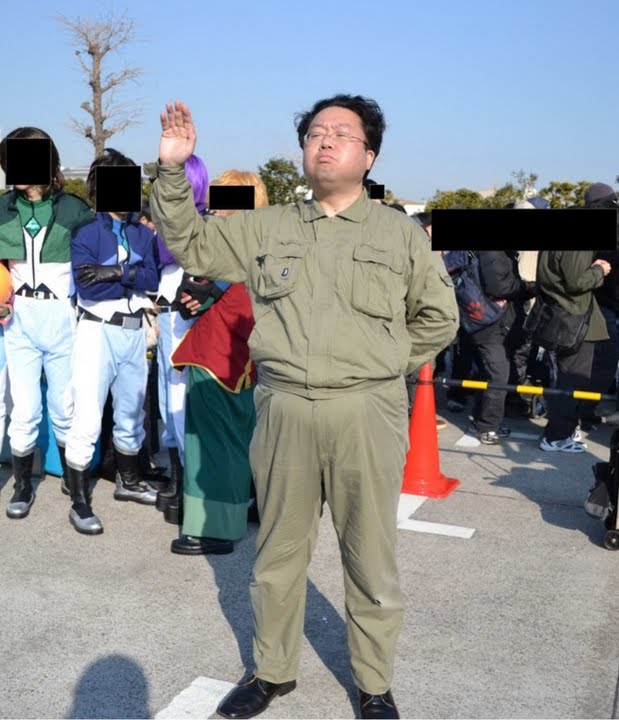 Фото с Comiket 81 /人◕ ‿‿ ◕人\