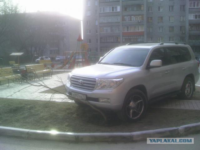 Мой метод борьбы с парковкой на газоне