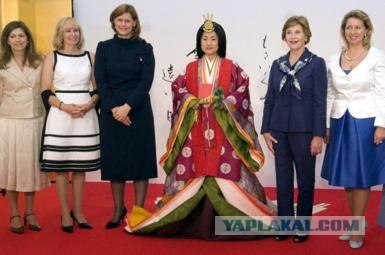 G8: Первая леди России Светлана Медведева