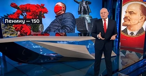 ФСБ задержала блогера за комментарий в сообществе «Подслушано». Он назвал ветерана «вытираном» и «хероем»