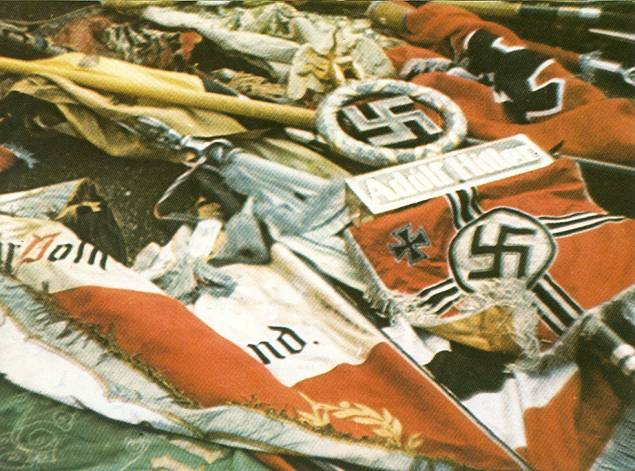 1945 год в 84 фотографиях