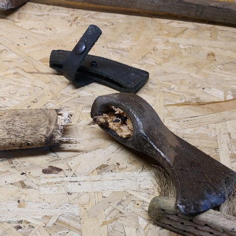 Весёлый дровосек