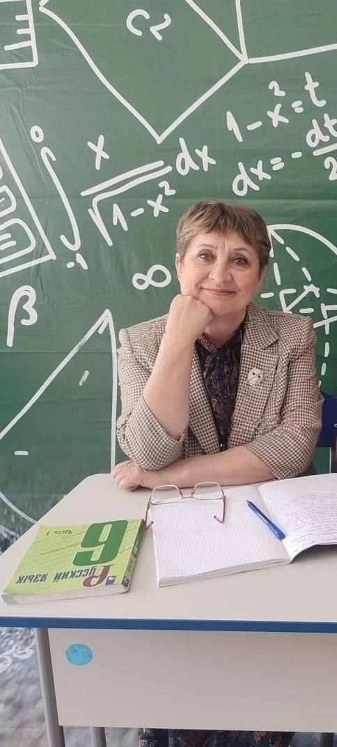Семиклассница напала на учительницу прямо перед школьной линейкой в Канске