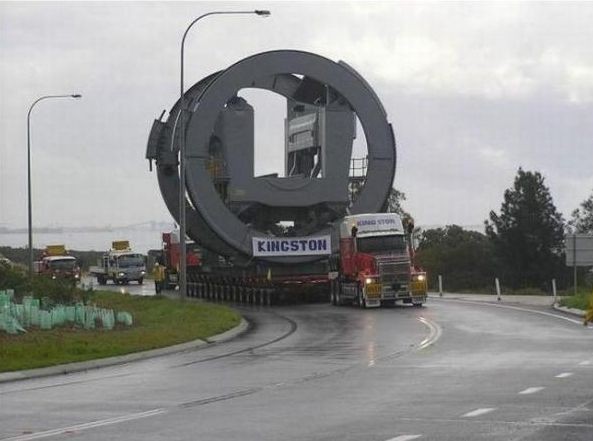 Комп не грузится. Выручайте.