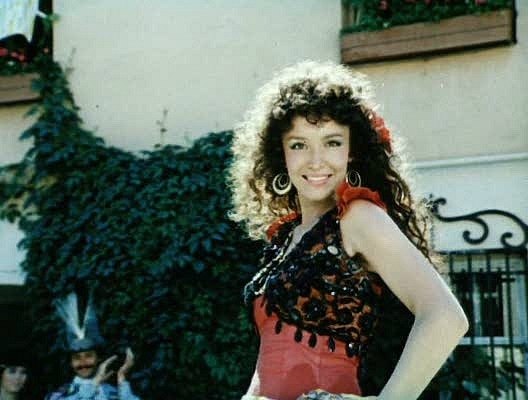 Анна Самохина