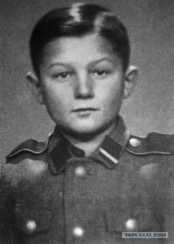 Как еврейский мальчик Илья Гальперин стал «самым юным нацистом Рейха»