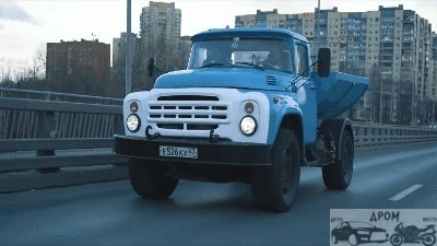 Автоблогер Академик попал в ДТП в Питере