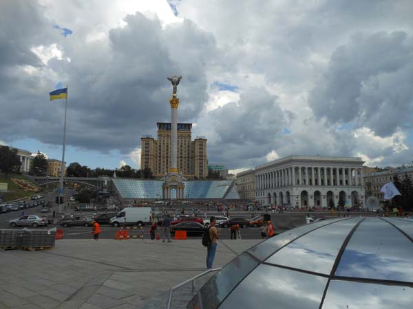 Украина - Беларусь. Две страны, два образа жизни