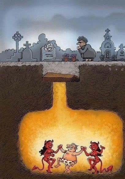 А как часто Вам пишут куртизанки?)