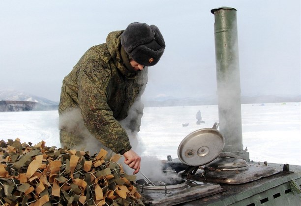 На Сахалине развернули призывной пункт на месте ловли корюшки